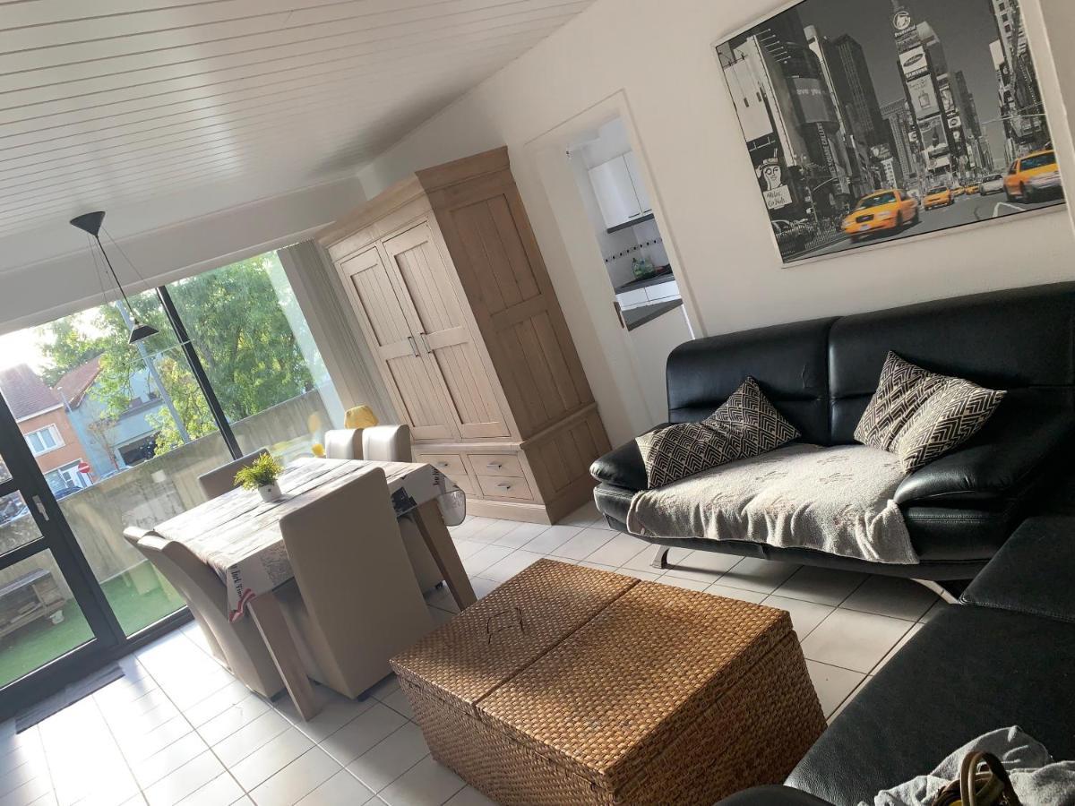 Okapi Apartment Halle  Luaran gambar