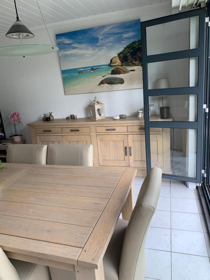 Okapi Apartment Halle  Luaran gambar