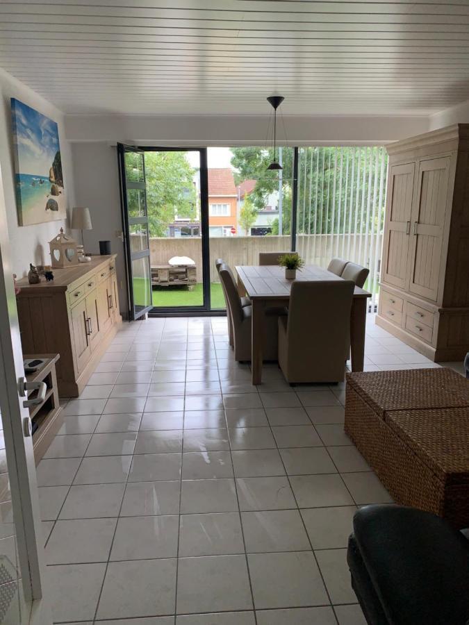 Okapi Apartment Halle  Luaran gambar