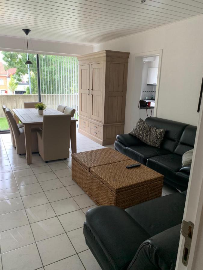 Okapi Apartment Halle  Luaran gambar