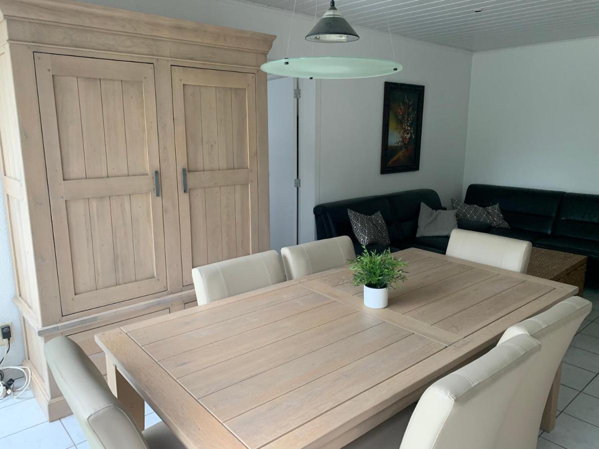 Okapi Apartment Halle  Luaran gambar