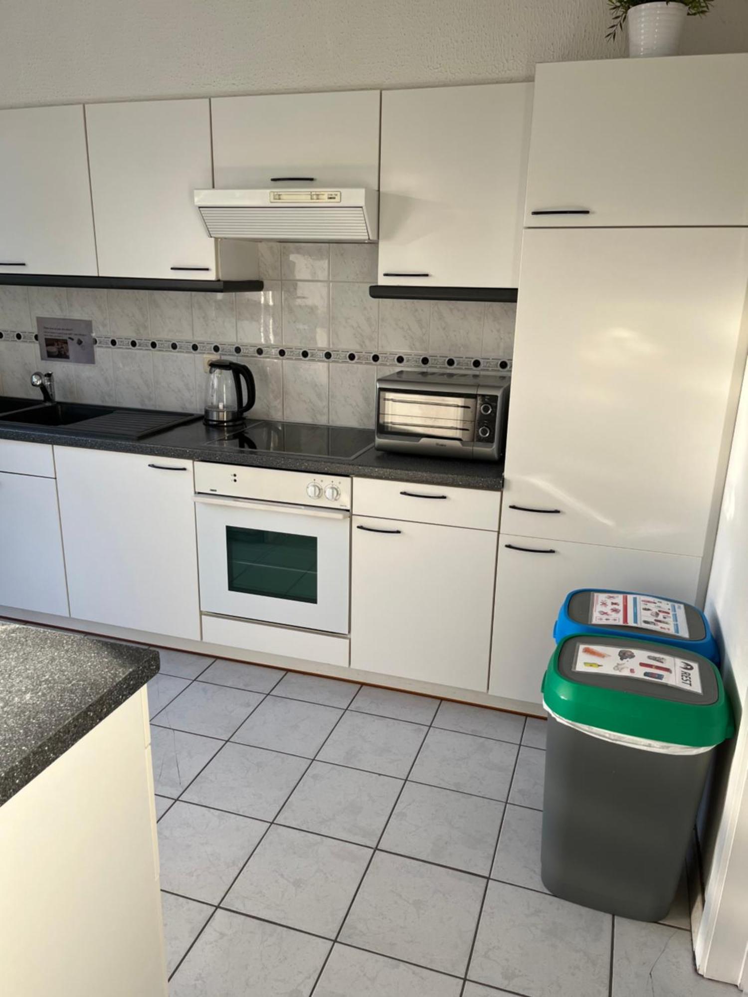 Okapi Apartment Halle  Luaran gambar
